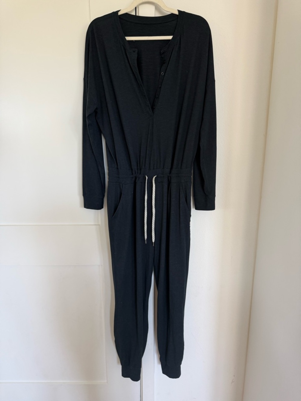 Vuori Women's Black Long-Sleeve Jumpsuit with Drawstring Waist